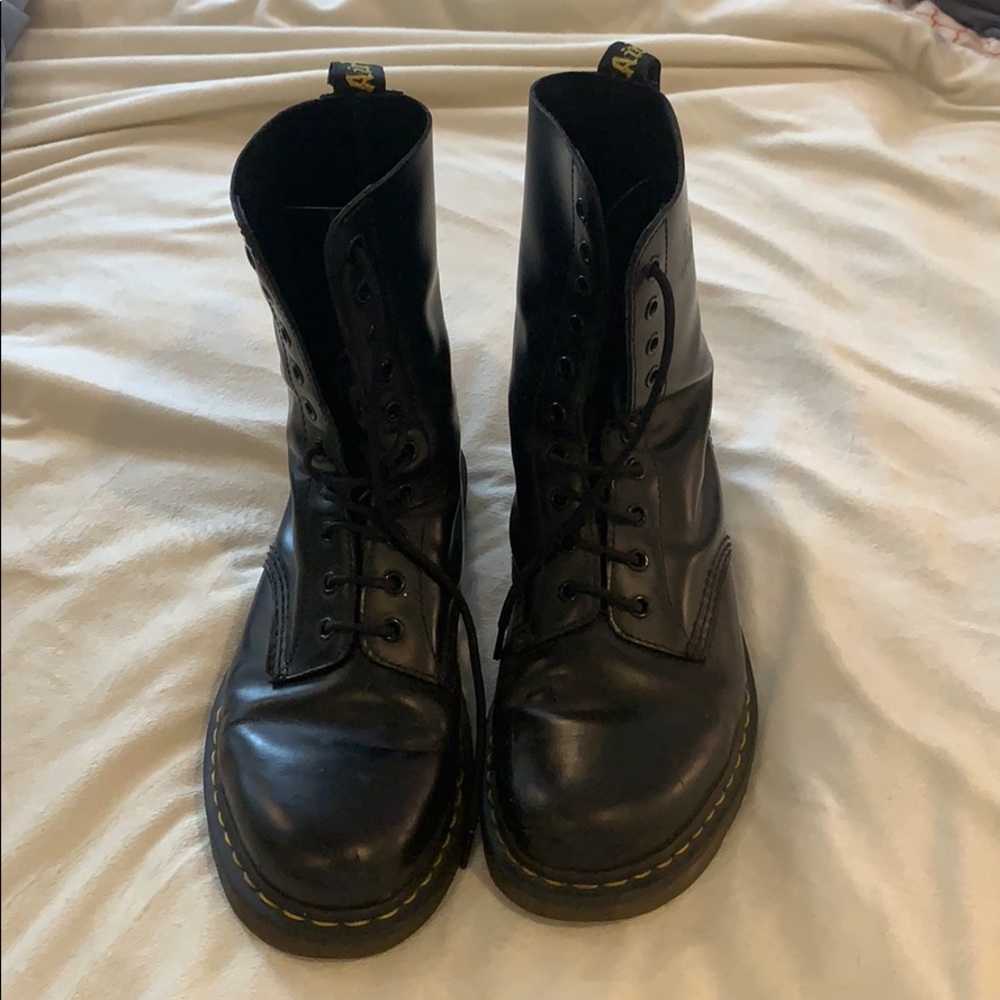 Black 1490 High Top Boot